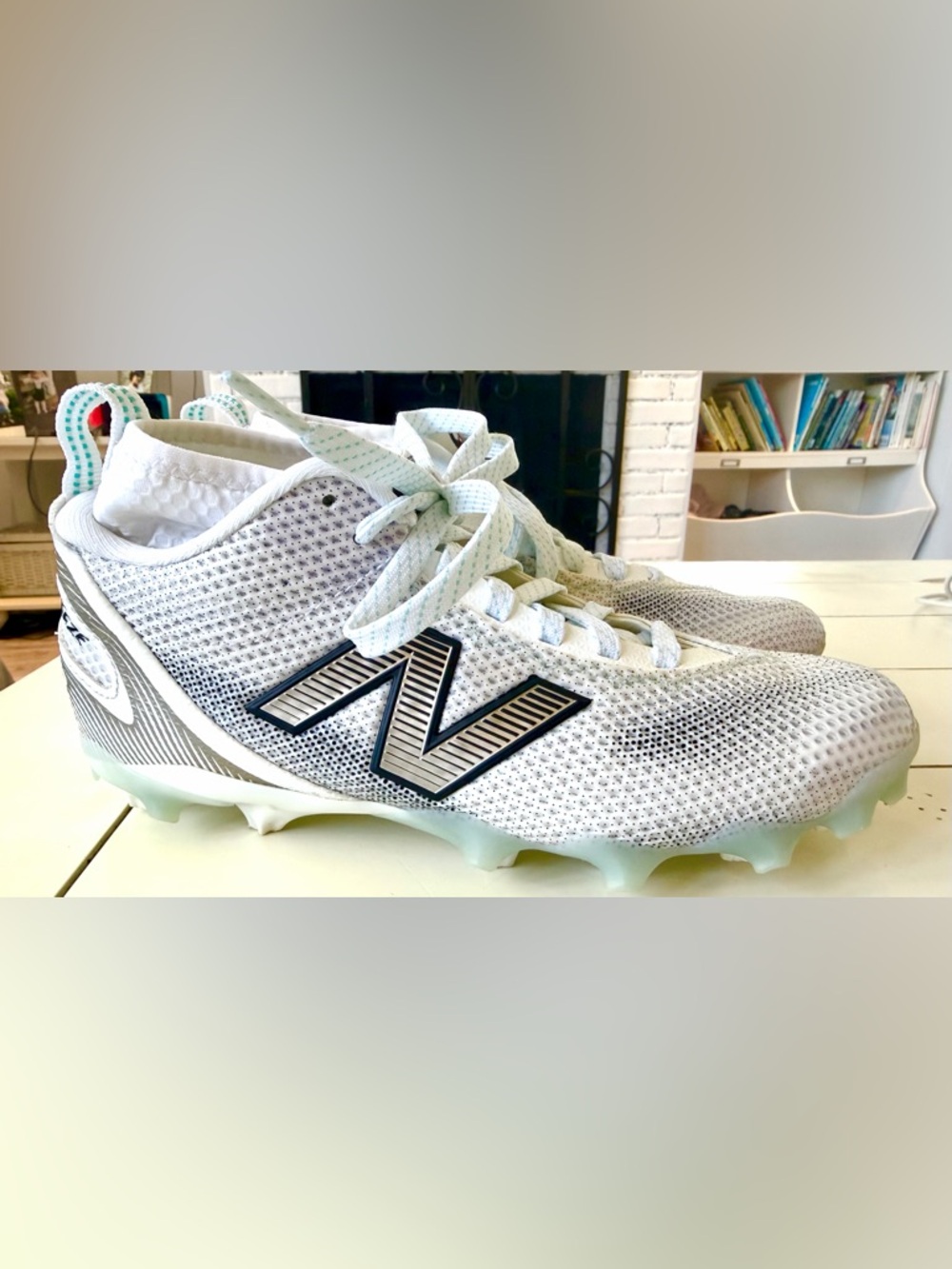 New Balance Freeze 5 Mid Lacrosse Cleats Womens Size 7.5